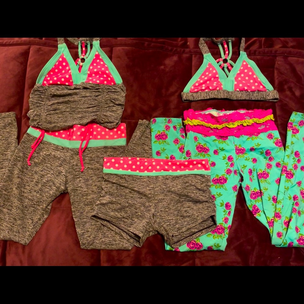 California kisses ! Dance wear set!